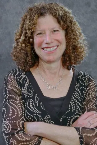Julie Salmon