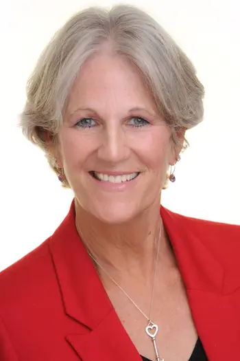 Lisa Moffett