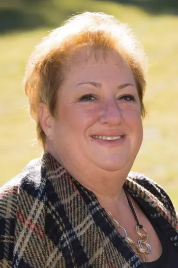 Lisa Ellis