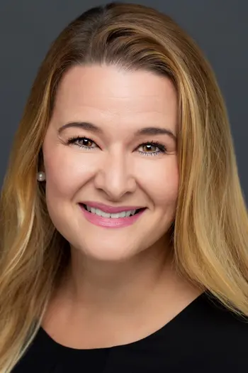 Stephanie Narron