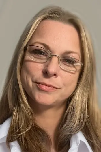 Holly Rumishek