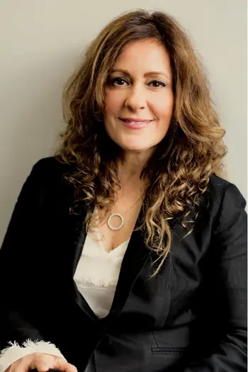 Larene Paolini