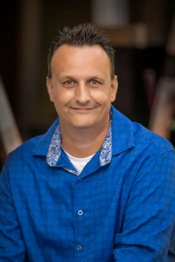 Steve Zee