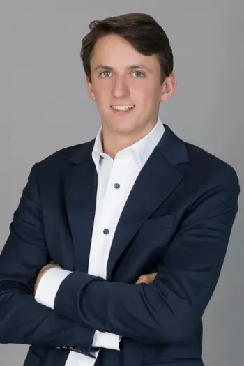 Curtis Bennett