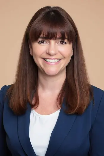 Andrea Simon