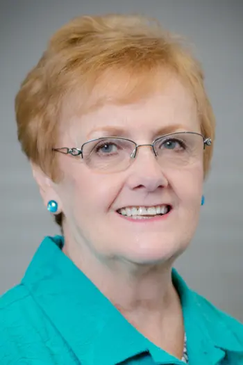 Bette Devine