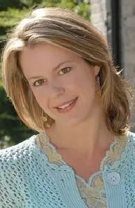 Andrea Bell