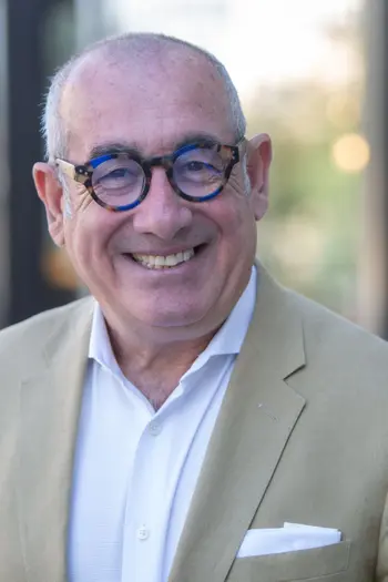 Alexander Esfahani