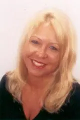 Michelle Roth