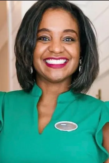 Helen Nicole Simmons