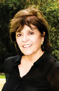 Holly Davis