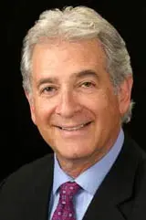 Howard Lazarus