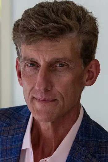 Lee Bowling