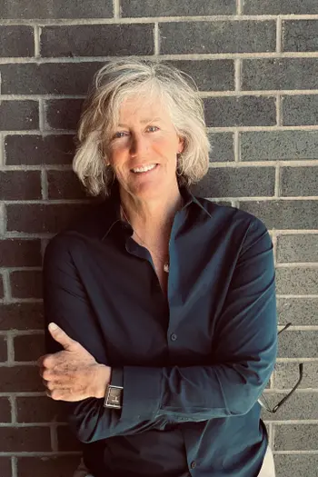 Leslie Neebling