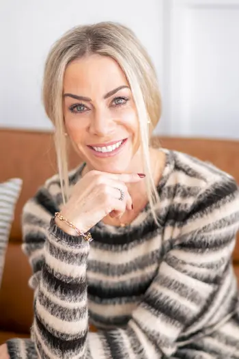 Tina Broker