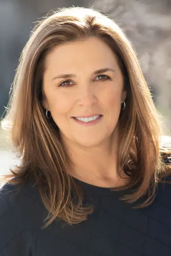 Theresa Lee