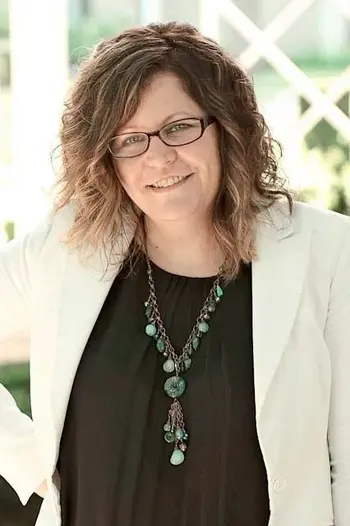 Sarah Powers
