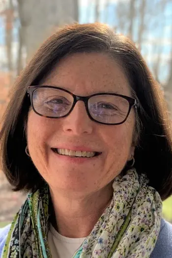 Maureen Mount