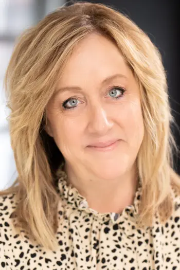 Lori Hogan