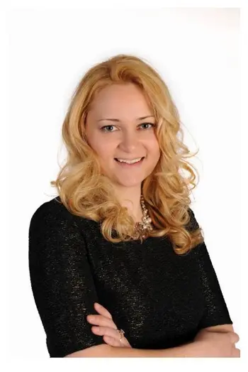 Oksana Bogott