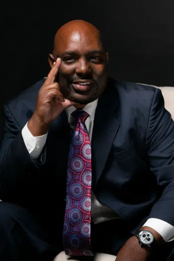 Kevin Holmes