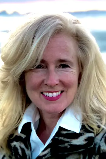 Liz Carlson