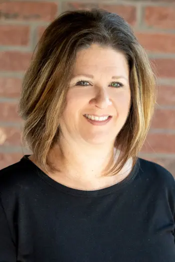Robyn Allen