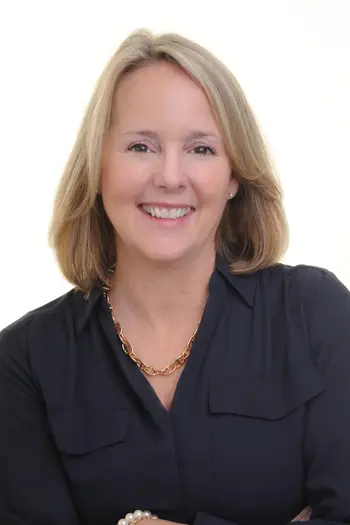 Irene Curry