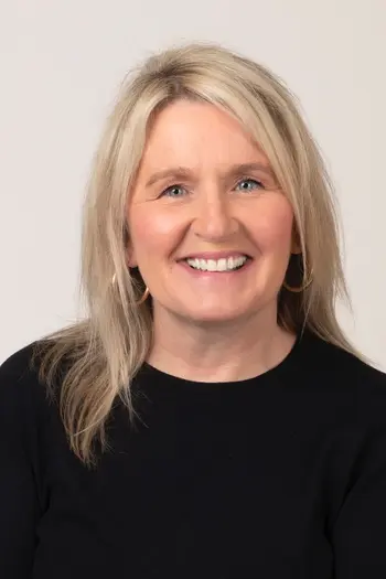 Carol Hewett