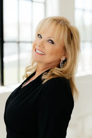 Melissa Cole