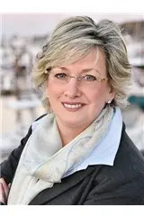 Darlene Hadfield