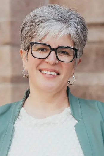 Traci Vander Hoeven