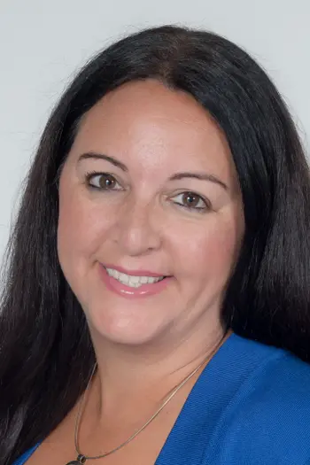 Jacqueline "Jackie" Calhoun