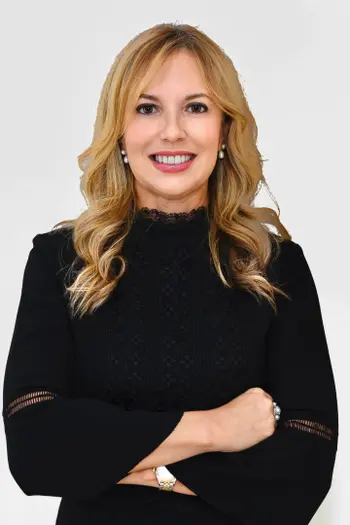 Jackie Stolzenberg