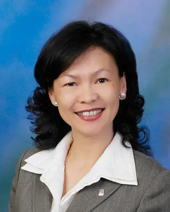 Lisa Ta