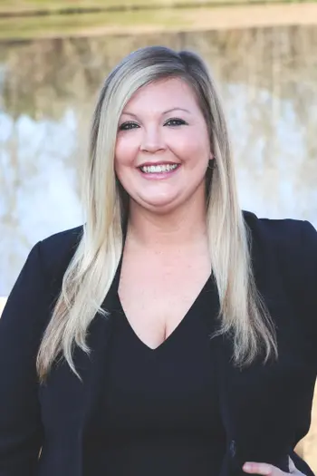 Melissa Bunch