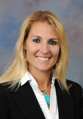 Jessica Holmes