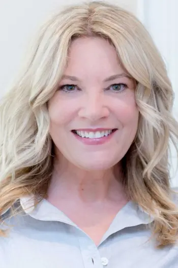 Paula Hallett
