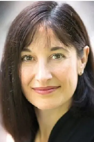 Nichol DeGruccio