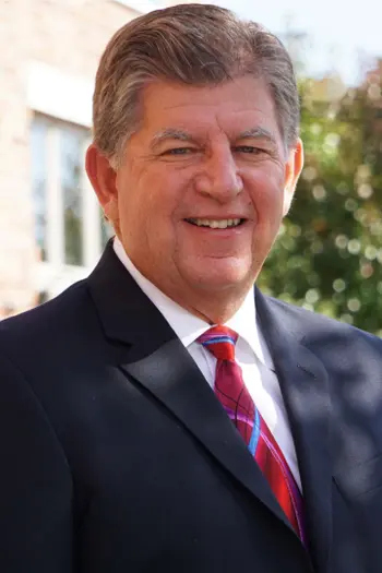 Tom Stevens