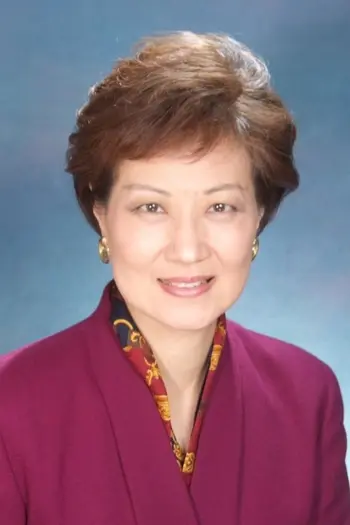 Julie Lau