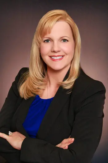Alicia Long