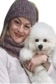 MOLLi RAEf