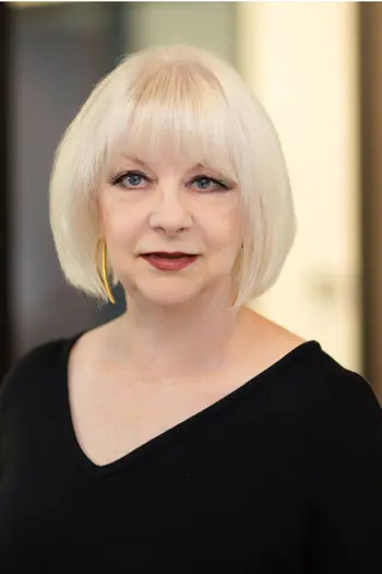 Cathy Hartmann