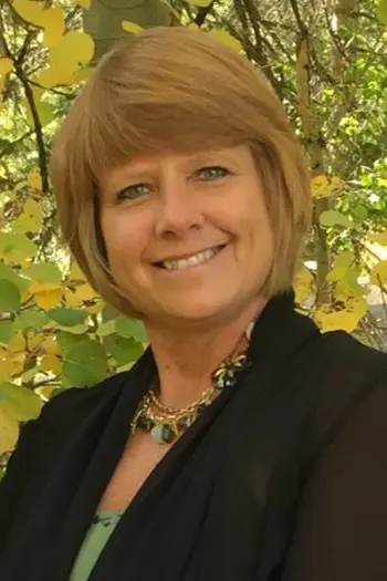 Leslie Bloch