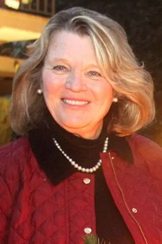 Debbie Nichols