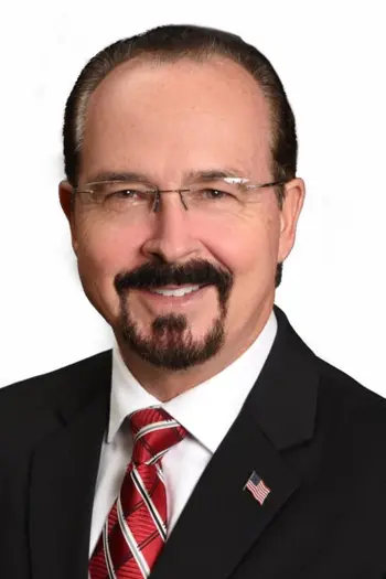 John Neusaenger