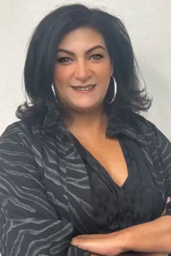 Roslyn Nina-Cianfano