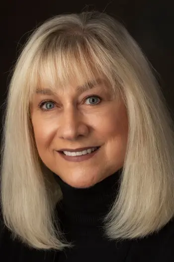Ginnie Malone