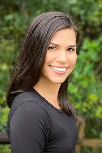 Vanessa Lee